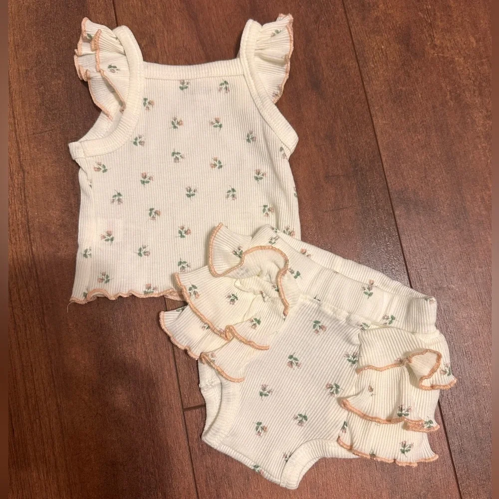 Floral Ruffle Kids Set - Cream and Tan